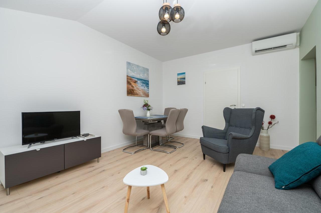 Apartman Marin Makarska Bagian luar foto
